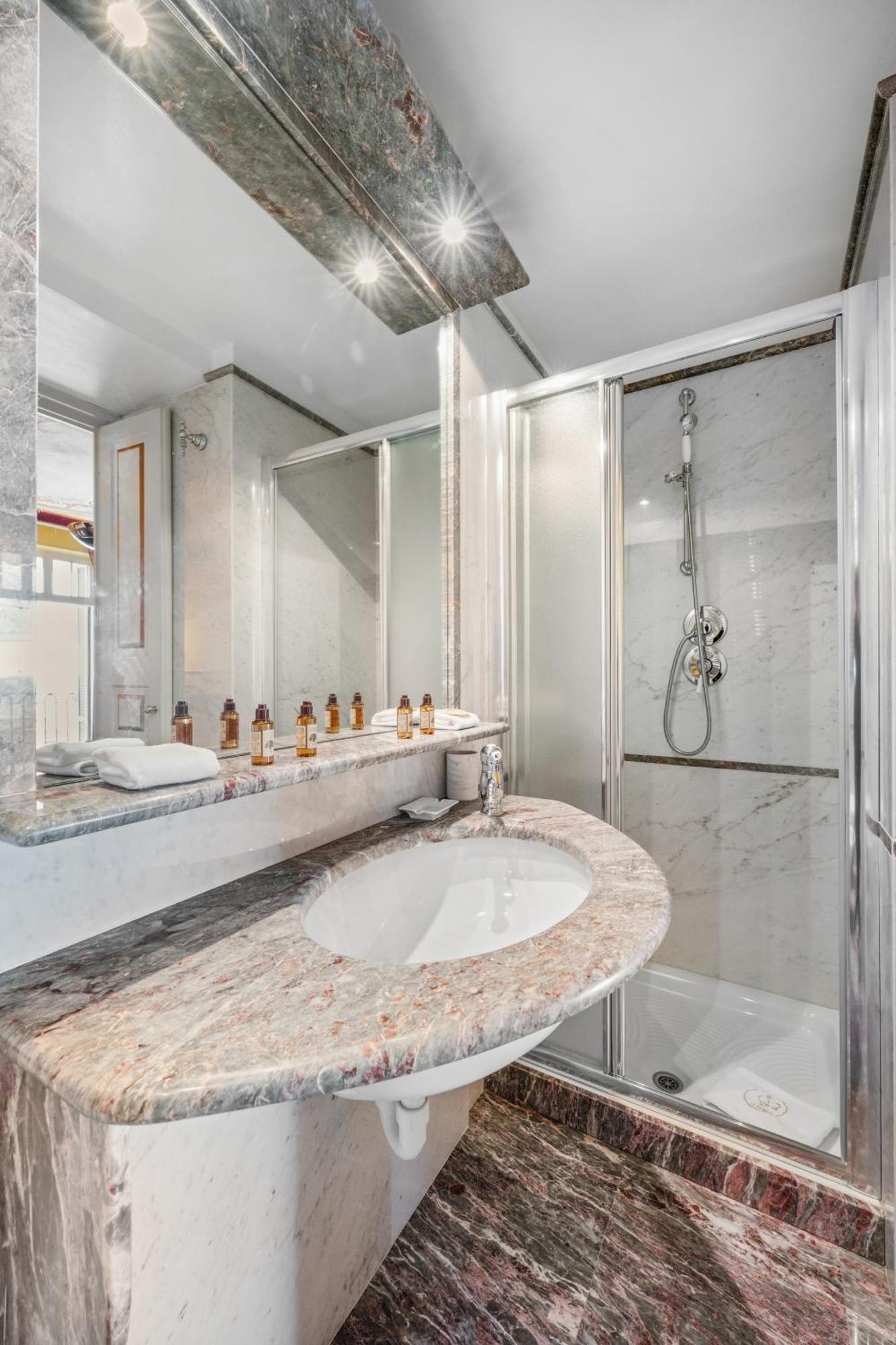 Apartament Le Coq Tersling - Residential Parking - Ac - Sea View Mentona Zewnętrze zdjęcie